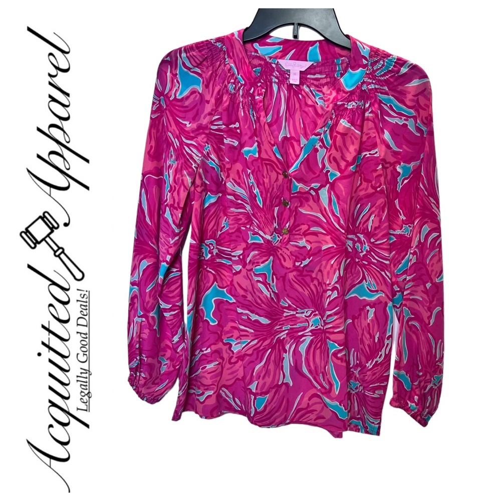 Lilly Pulitzer 3 Button Silk V-Neck Top Blouse